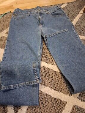 Classic Women’s Blue Denim Jeans